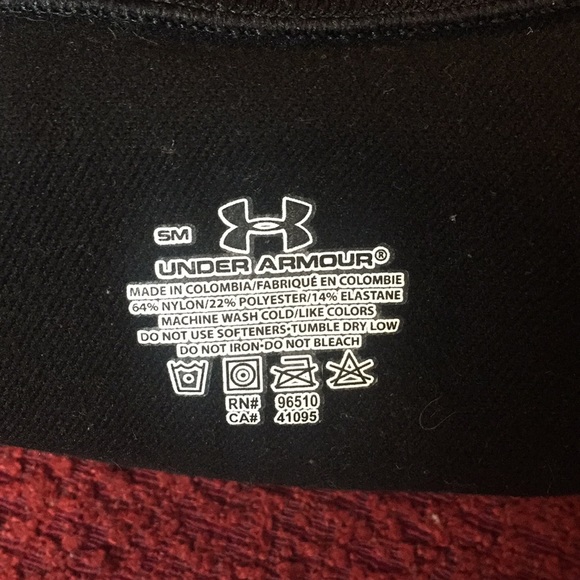 Women's small black Under Armour - Picture 4 of 4